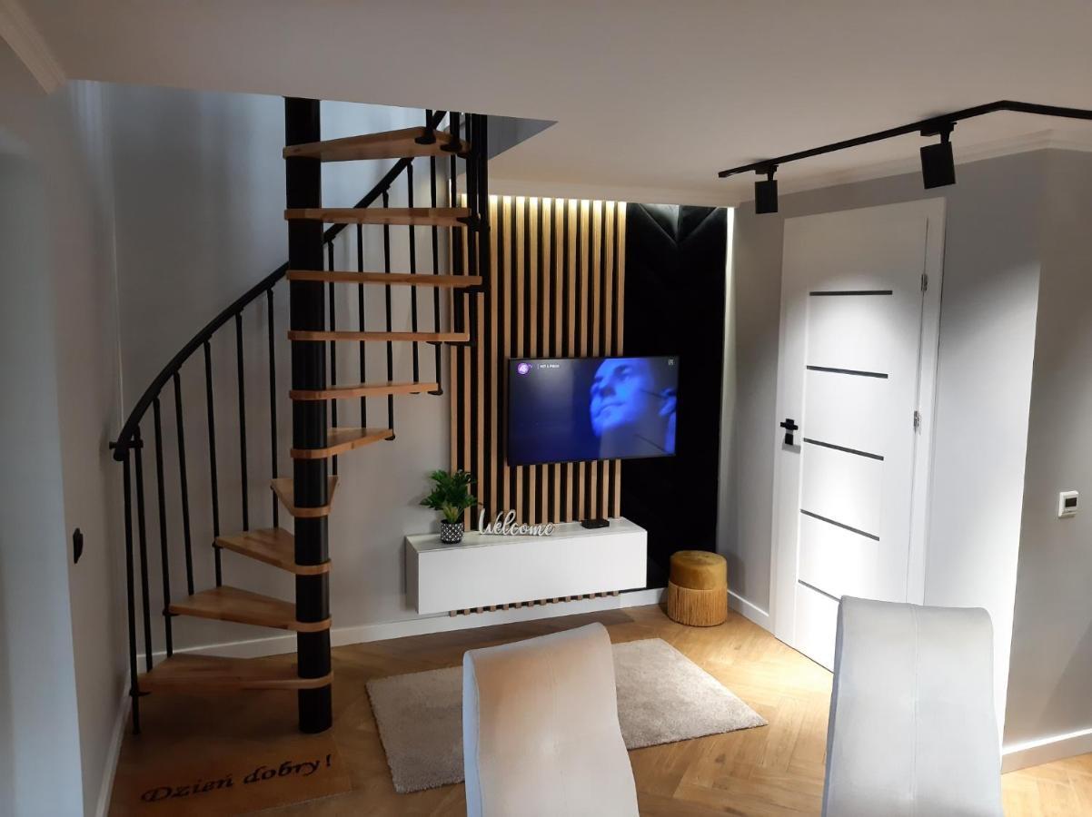 Apartament Willa Pod Sosnami Zator Przeciszow Buitenkant foto