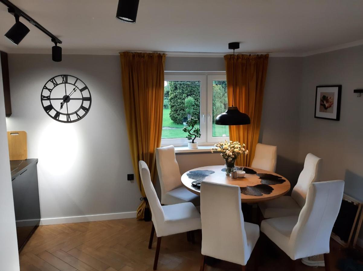 Apartament Willa Pod Sosnami Zator Przeciszow Buitenkant foto