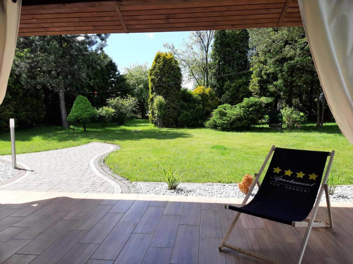 Apartament Willa Pod Sosnami Zator Przeciszow Buitenkant foto