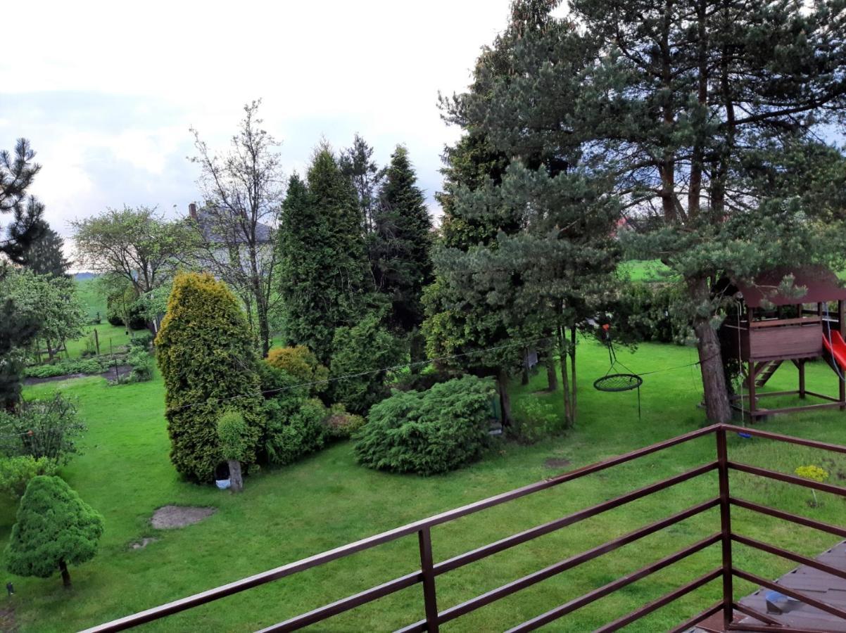 Apartament Willa Pod Sosnami Zator Przeciszow Buitenkant foto